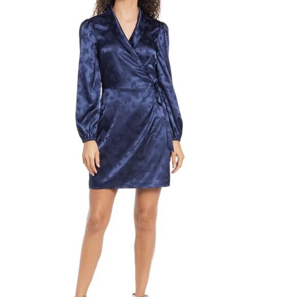 ADELYN RAE Elisa Jacquard Long Sleeve Minidress In Navy satin sz M - Picture 1 of 10